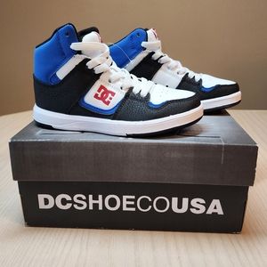 DC boy's cure high-top sneaker size 12